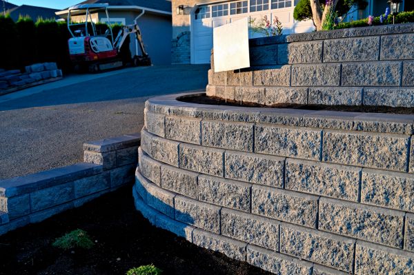 Stone Retaining Wall Repair in Redmond
