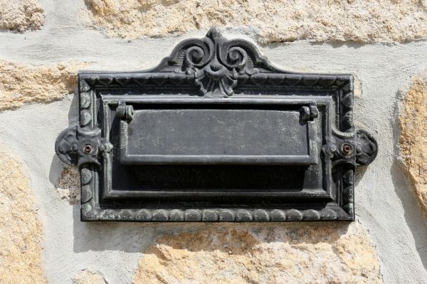 Stone Mailbox Installation in Redmond