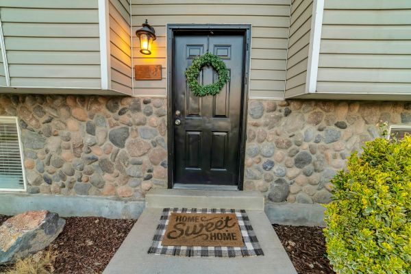 Stone Siding Replacement in Redmond